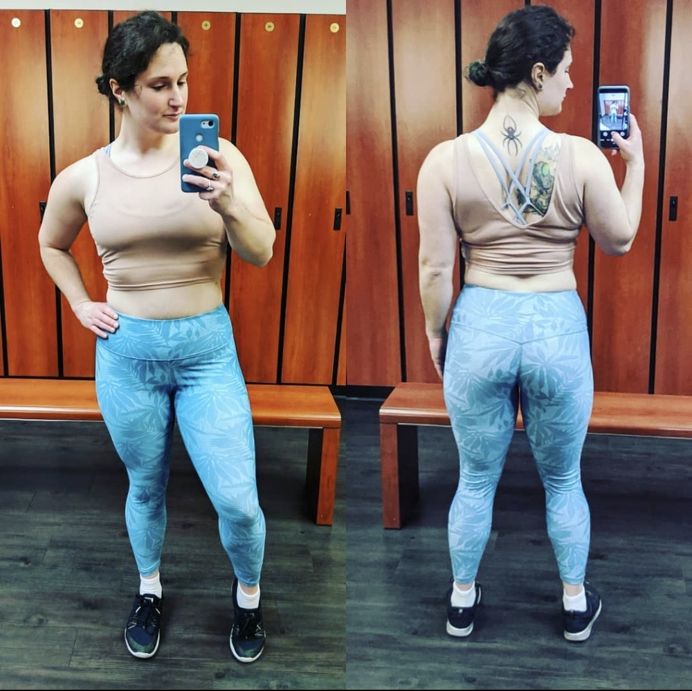 Kristina deep v crop in black and salmon berry